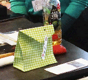 S甄m